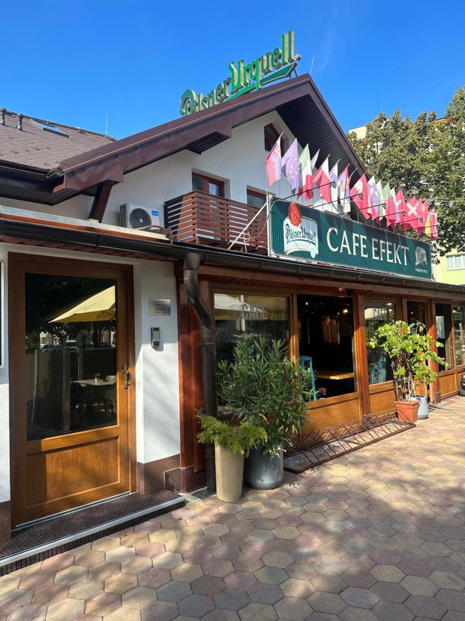 Penzion Vila Efekt Ruzomberok Ngoại thất bức ảnh
