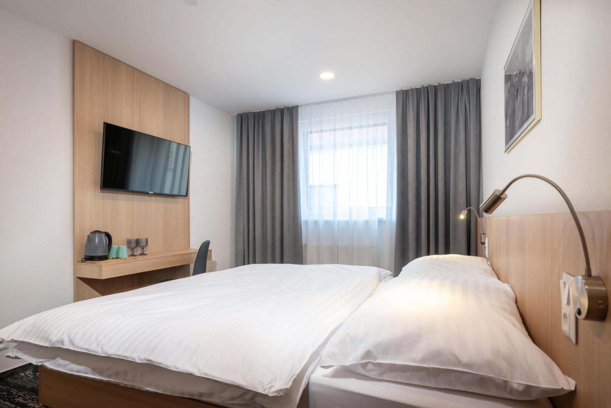 Penzion Vila Efekt Ruzomberok Ngoại thất bức ảnh